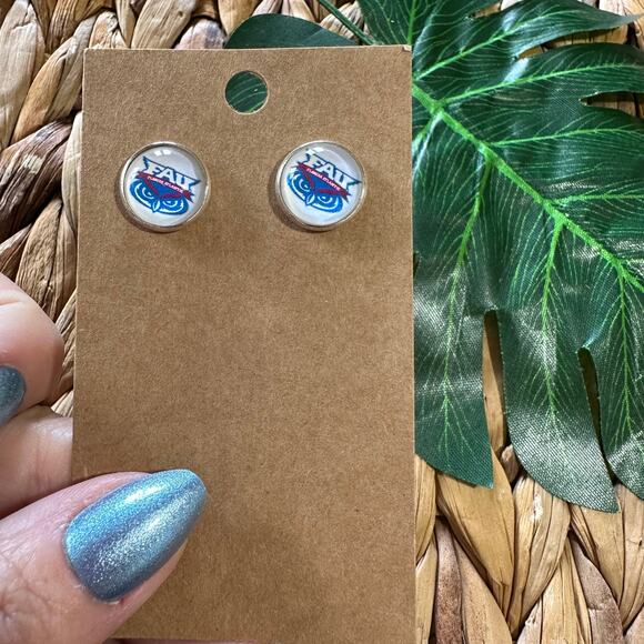 BOGO FREE Florida Atlantic owl post earrings studs - Picture 1 of 4